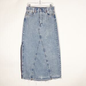 Levi’s Long Denim Skirt Side Slit Blue Size 27